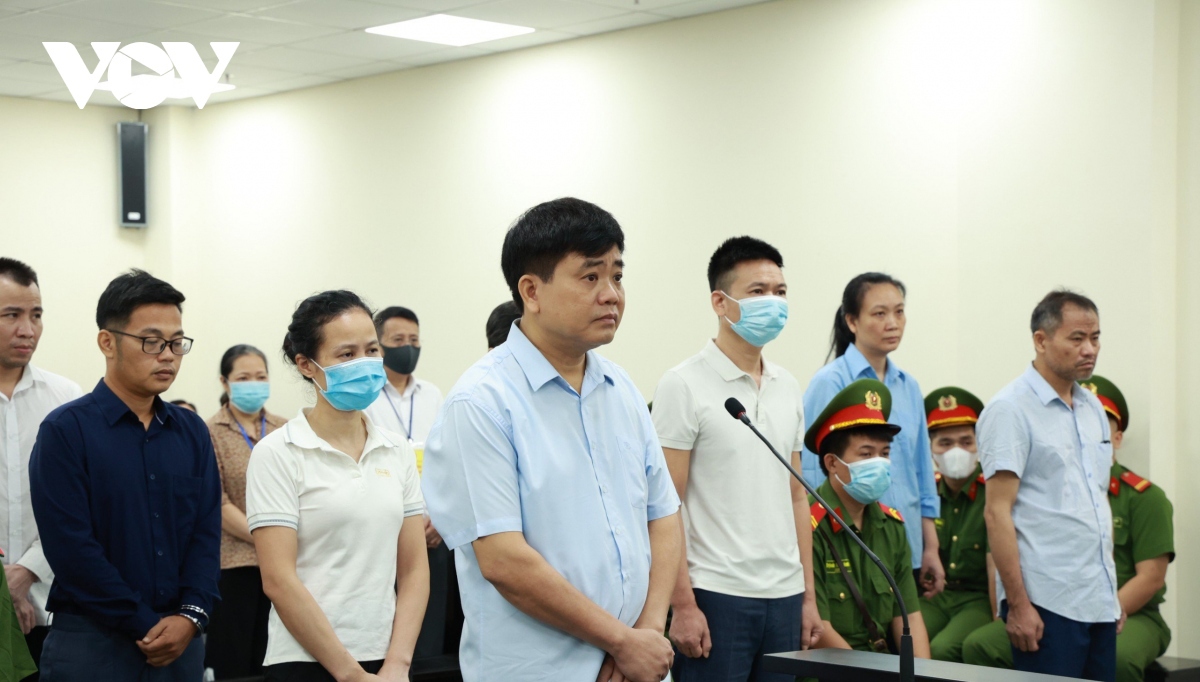 Nóng 24h: Vì sao ông Nguyễn Đức Chung bị cách ly khi khai trước tòa?